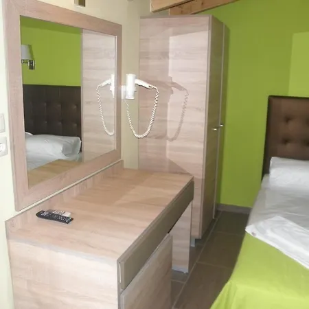 Makedonia Hotel 2*