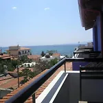 Makedonia 2*
